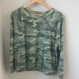 Lou & Grey Women’s Pullover